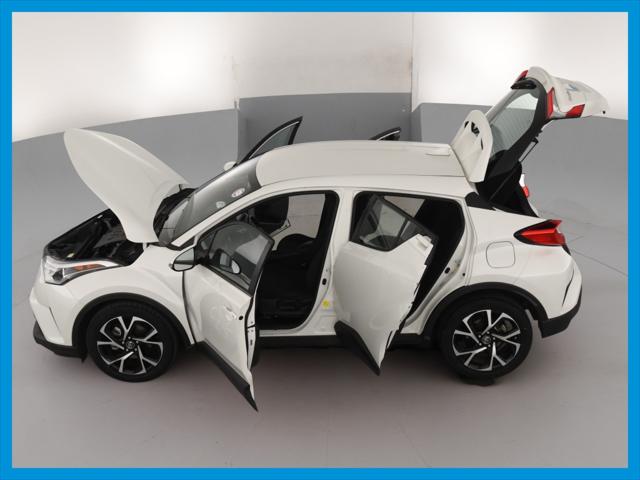 2018 Toyota C-HR XLE Sport Utility 4D