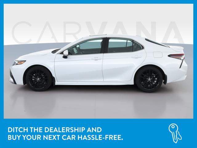 2022 Toyota Camry Hybrid XSE