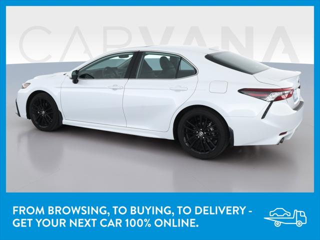 2022 Toyota Camry Hybrid XSE