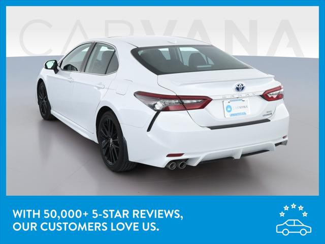 2022 Toyota Camry Hybrid XSE
