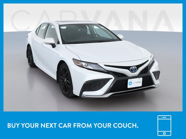 2022 Toyota Camry Hybrid XSE