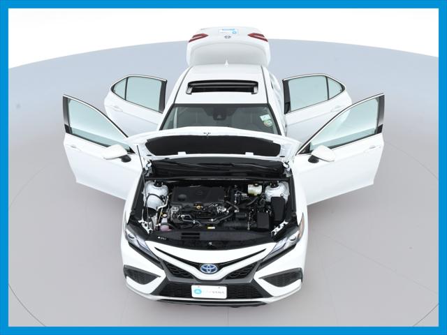 2022 Toyota Camry Hybrid XSE