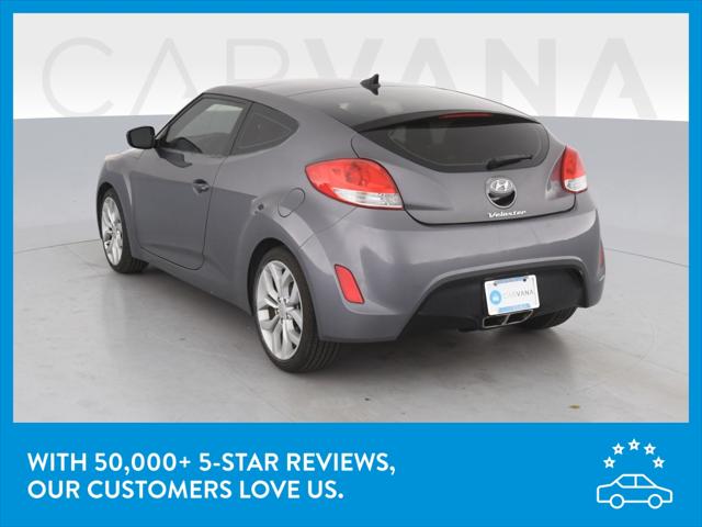 2013 Hyundai Veloster w/Black Int