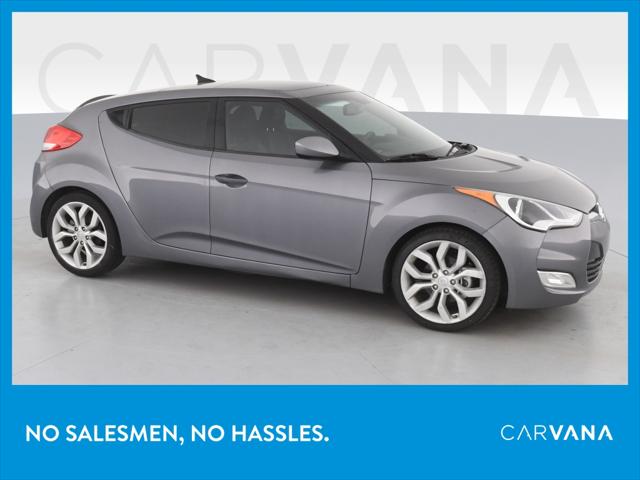 2013 Hyundai Veloster w/Black Int