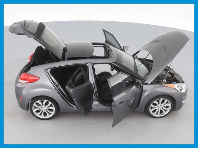 2013 Hyundai Veloster w/Black Int