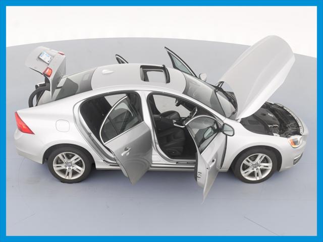 2015 Volvo S60 T5 Drive-E Platinum