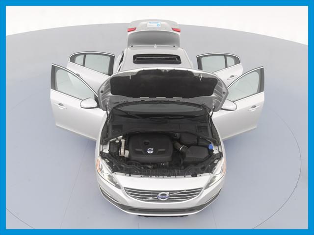2015 Volvo S60 T5 Drive-E Platinum