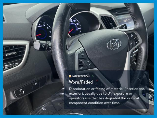 2013 Hyundai Veloster w/Gray Int