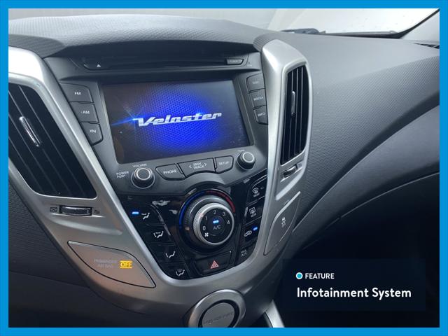2013 Hyundai Veloster w/Gray Int