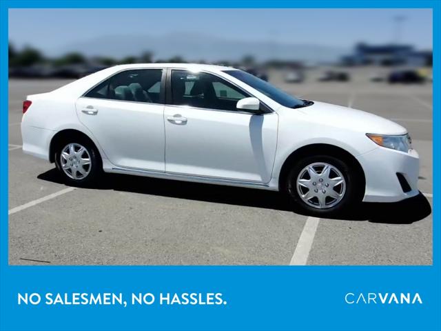 2014 Toyota Camry LE Sedan 4D