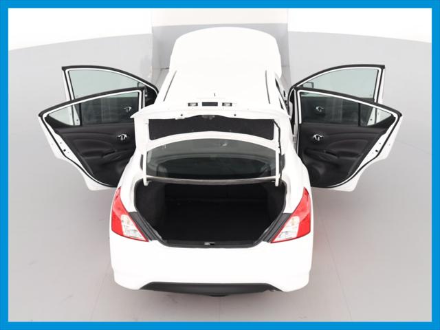 2017 Nissan Versa SV