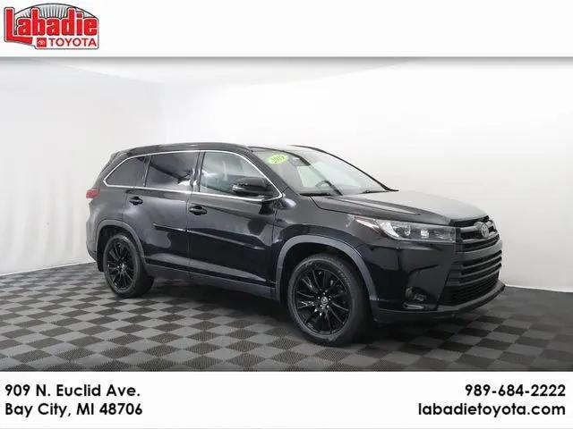 2019 Toyota Highlander SE for sale in Bay City, MI