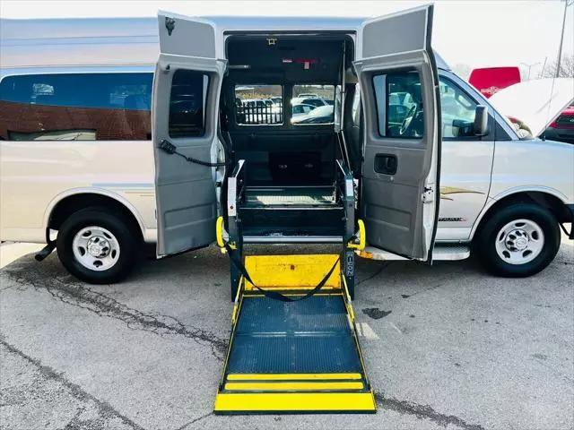 2017 Chevrolet Express LS for sale in Summit, IL