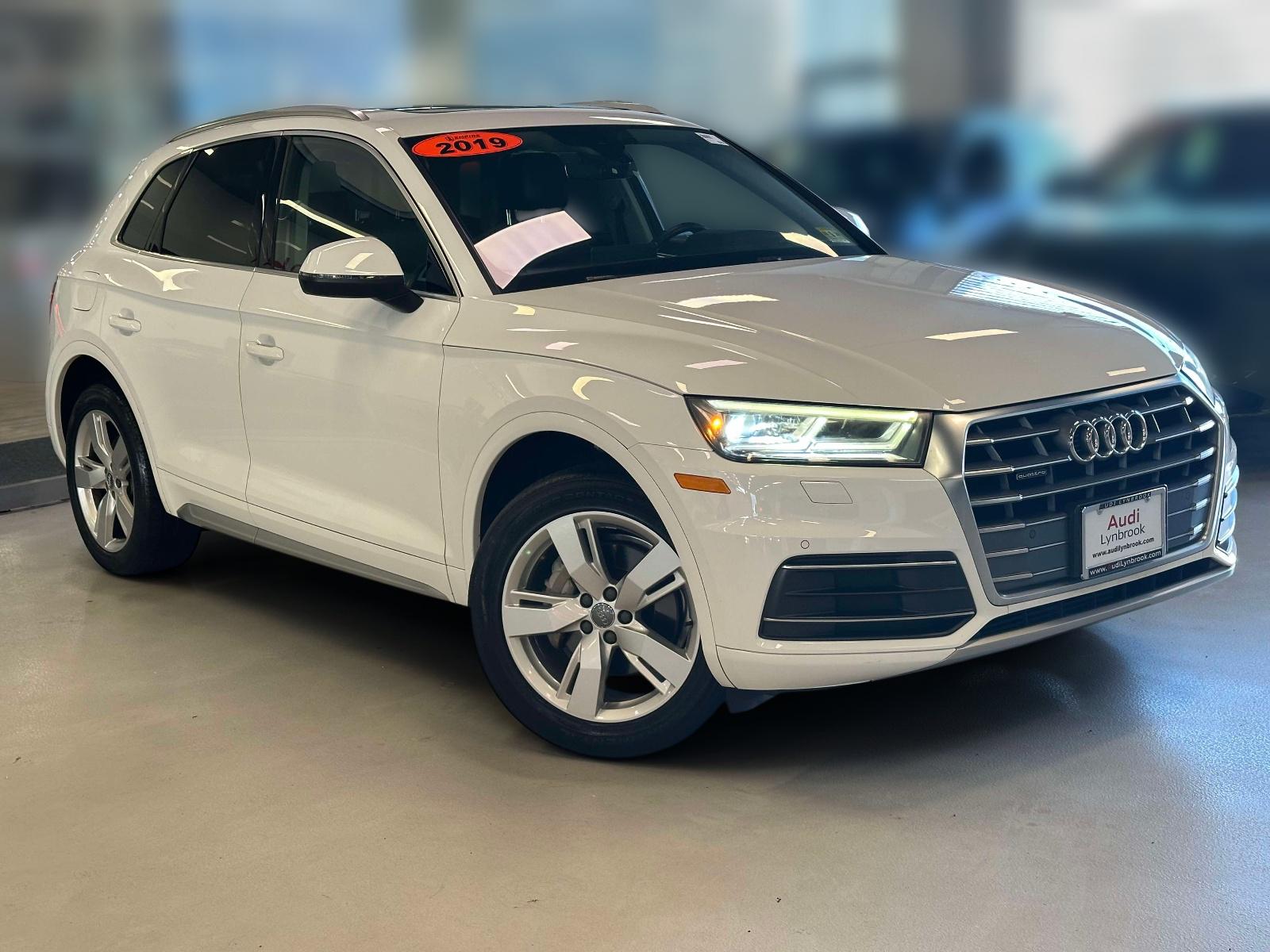 Ibis White 2019 Audi Q5 SUV / Crossover All-Wheel Drive Automatic