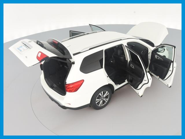 2019 Nissan Pathfinder SL