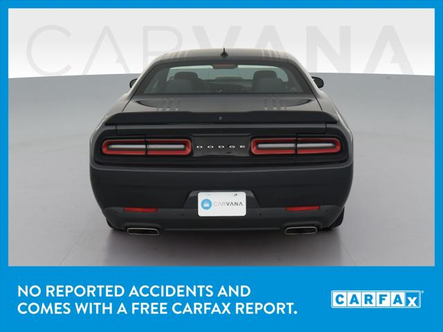 2016 Dodge Challenger R/T Shaker