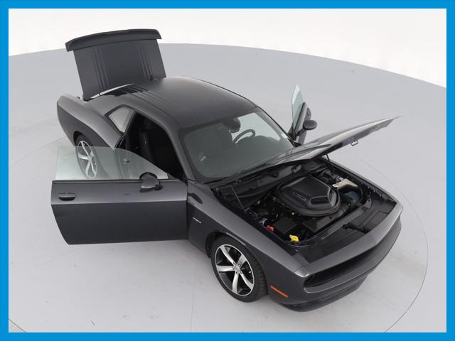 2016 Dodge Challenger R/T Shaker