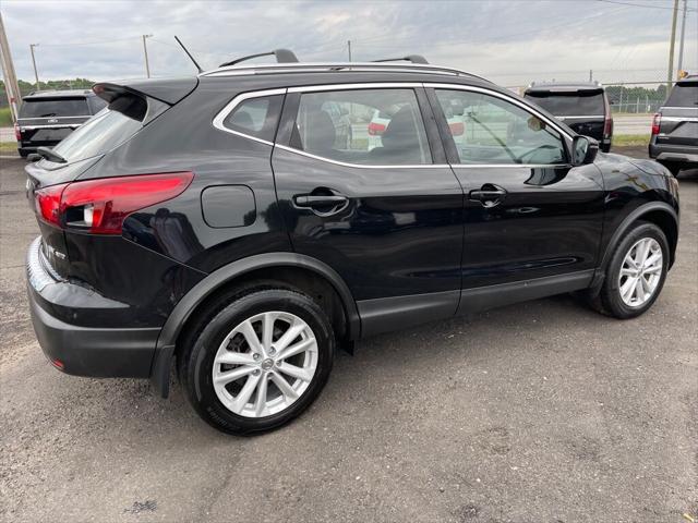 2018 Nissan Rogue Sport SV