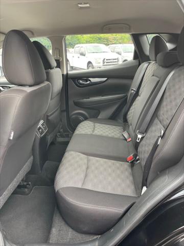2018 Nissan Rogue Sport SV