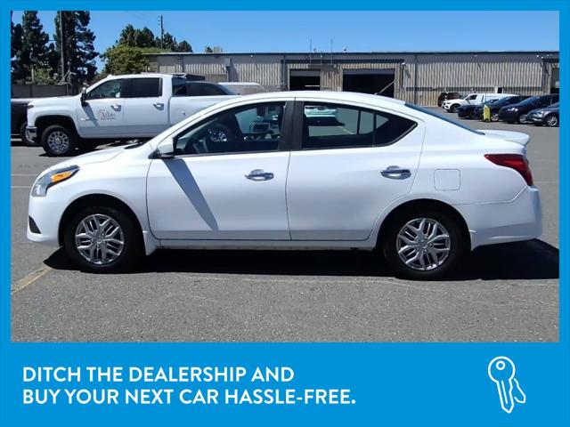 2017 Nissan Versa SV