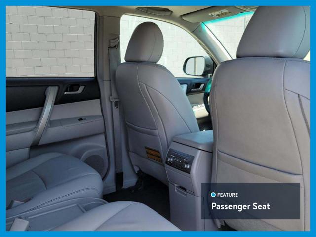 2011 Toyota Highlander SE Sport Utility 4D