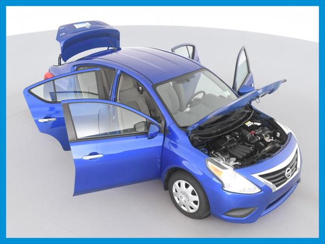 2016 Nissan Versa SV