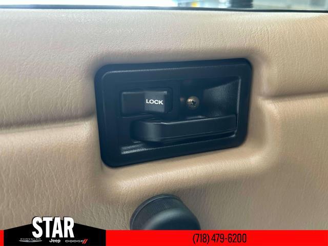 1997 Jeep Wrangler SE
