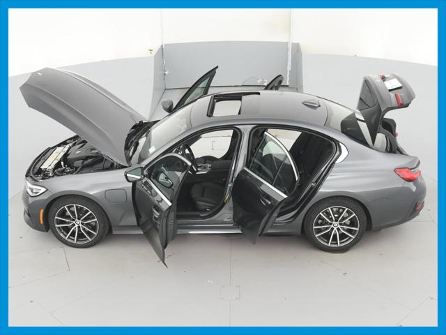 2021 BMW 3 Series 330e