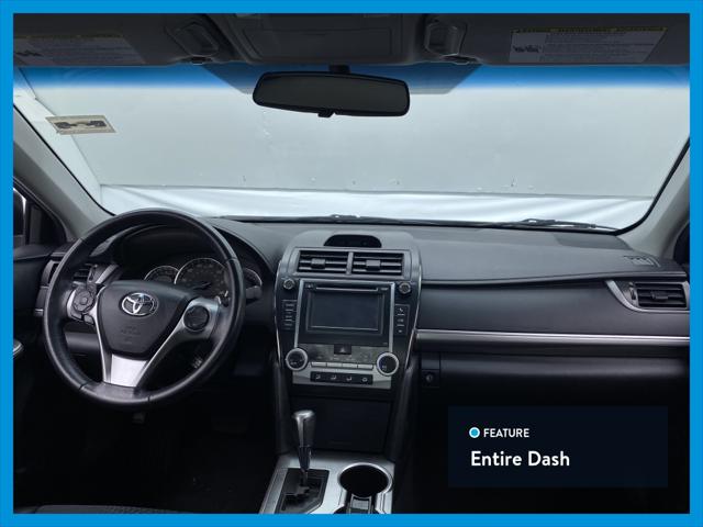 2013 Toyota Camry SE Sedan 4D