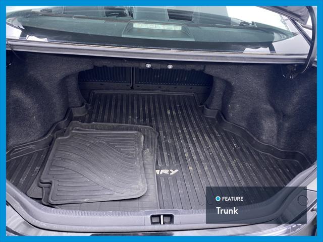 2013 Toyota Camry SE Sedan 4D