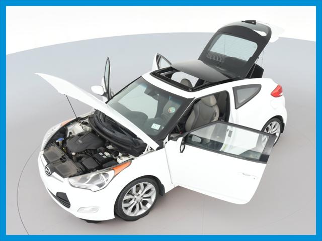 2013 Hyundai Veloster w/Gray Int