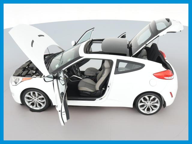2013 Hyundai Veloster w/Gray Int