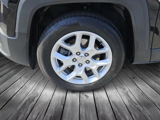 2018 Jeep Renegade Latitude FWD
