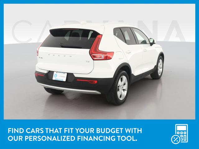 2020 Volvo XC40 Momentum