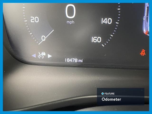 2020 Volvo XC40 Momentum