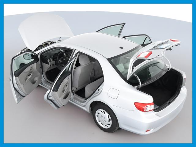 2011 Toyota Corolla LE Sedan 4D
