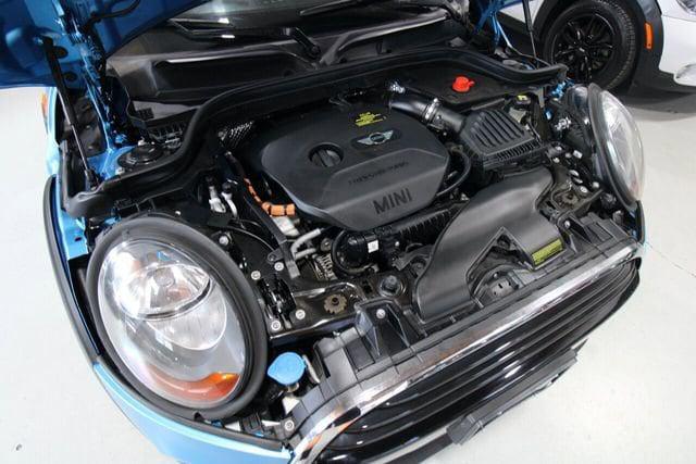 2015 MINI Cooper Hardtop 4dr HB