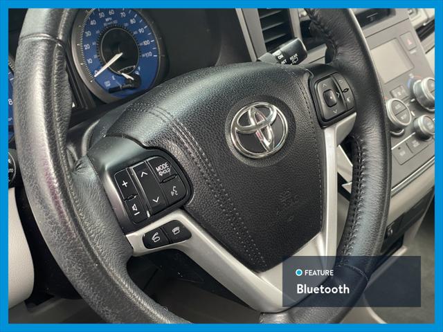 2017 Toyota Sienna XLE Premium