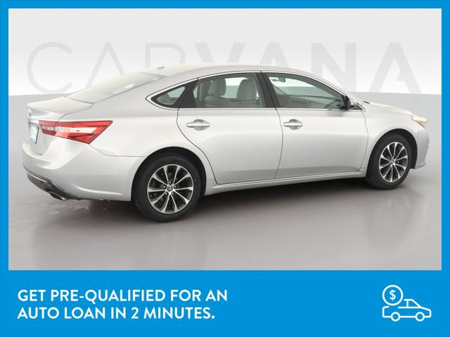 2017 Toyota Avalon XLE Sedan 4D
