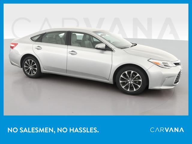 2017 Toyota Avalon XLE Sedan 4D