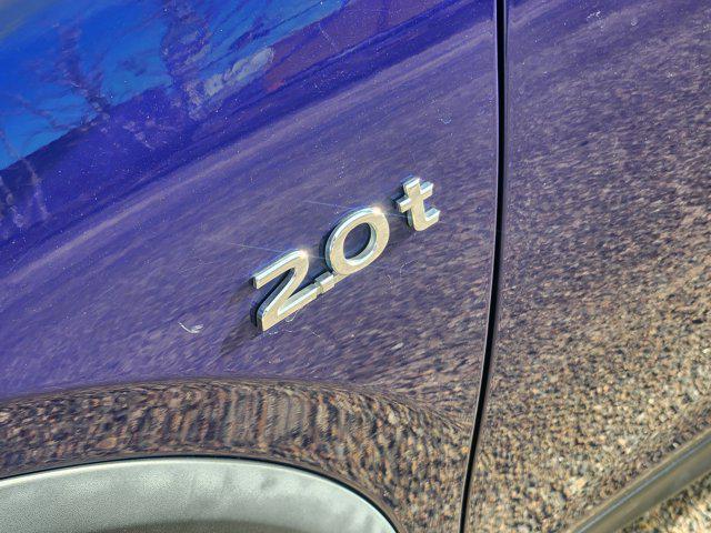 2017 INFINITI QX30 Premium
