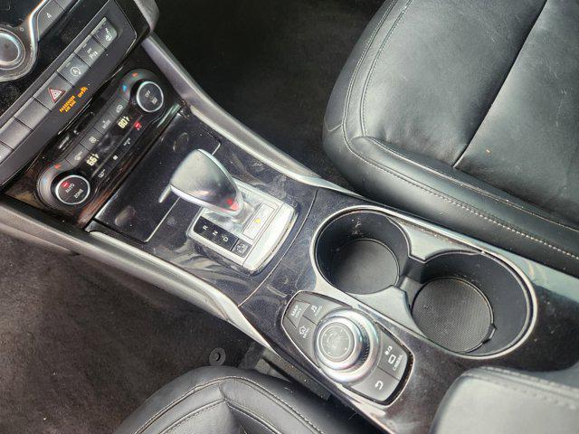 2017 INFINITI QX30 Premium