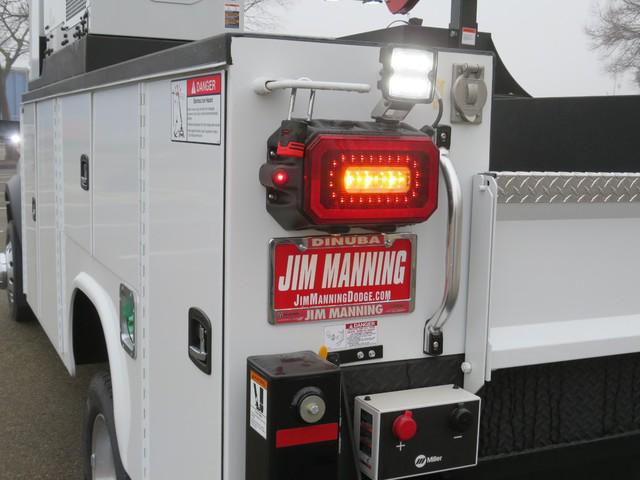 2022 Ram 5500 Tradesman/SLT