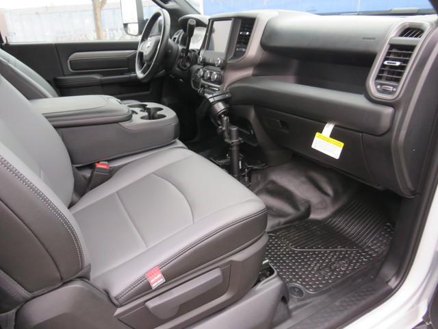 2022 Ram 5500 Tradesman/SLT