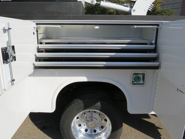 2022 Ram 5500 Tradesman/SLT