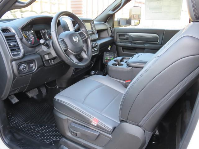 2022 Ram 5500 Tradesman/SLT
