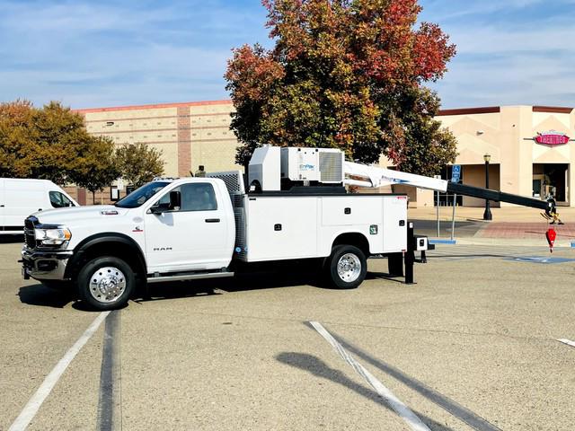 2022 Ram 5500 Tradesman/SLT