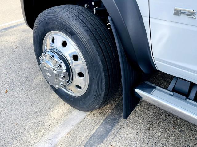 2022 Ram 5500 Tradesman/SLT