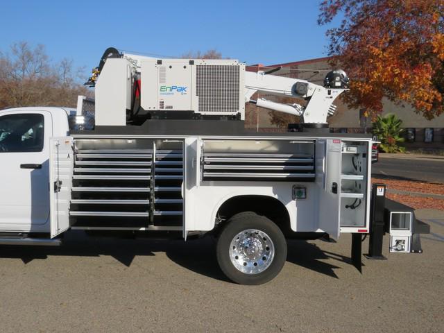 2022 Ram 5500 Tradesman/SLT