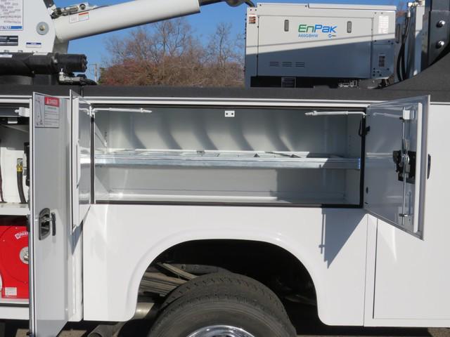 2022 Ram 5500 Tradesman/SLT